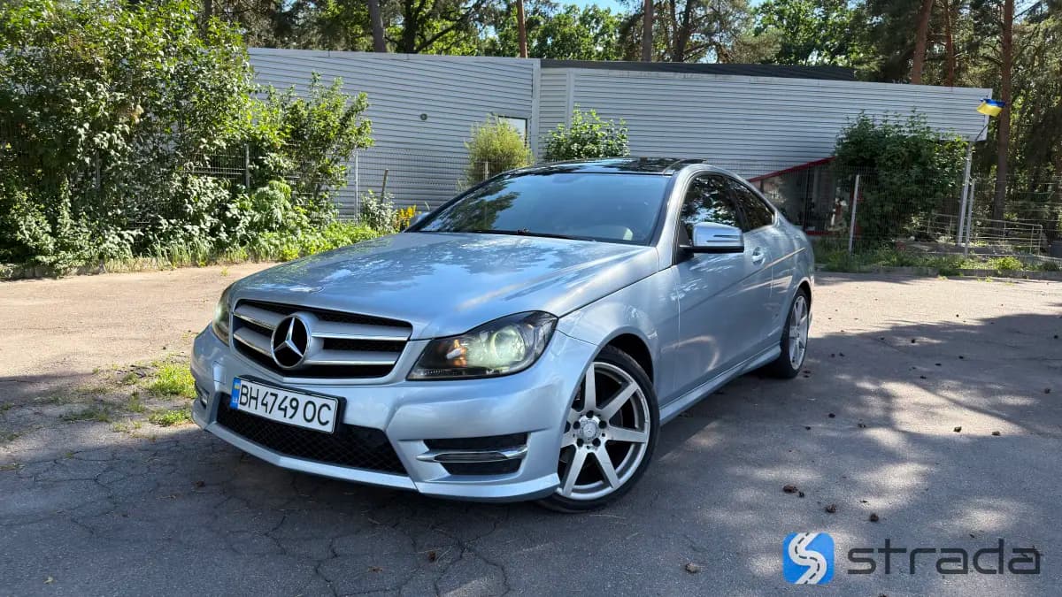 Mercedes-Benz C-Class 2012