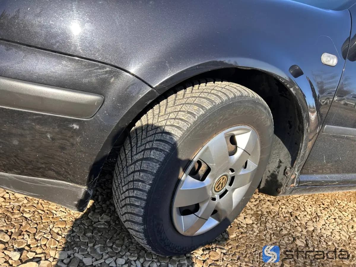 Volkswagen Golf 2000