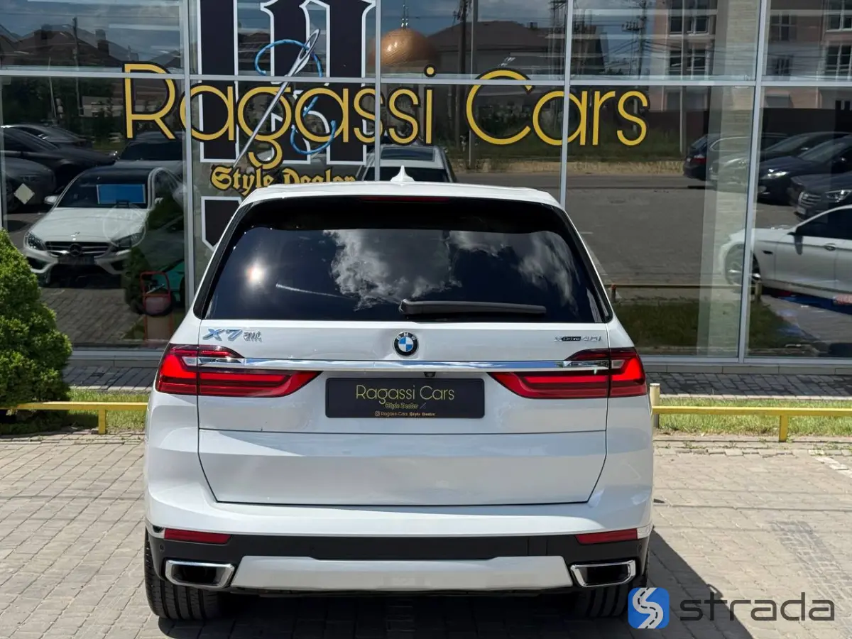 BMW X7 2019